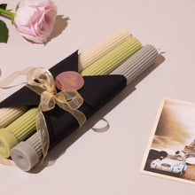 Load image into Gallery viewer, Surrealism- Gift Set of 8 Pieces