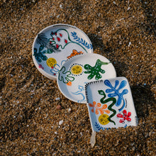 Load image into Gallery viewer, Handpainted Trinket Tray Set Of 3
