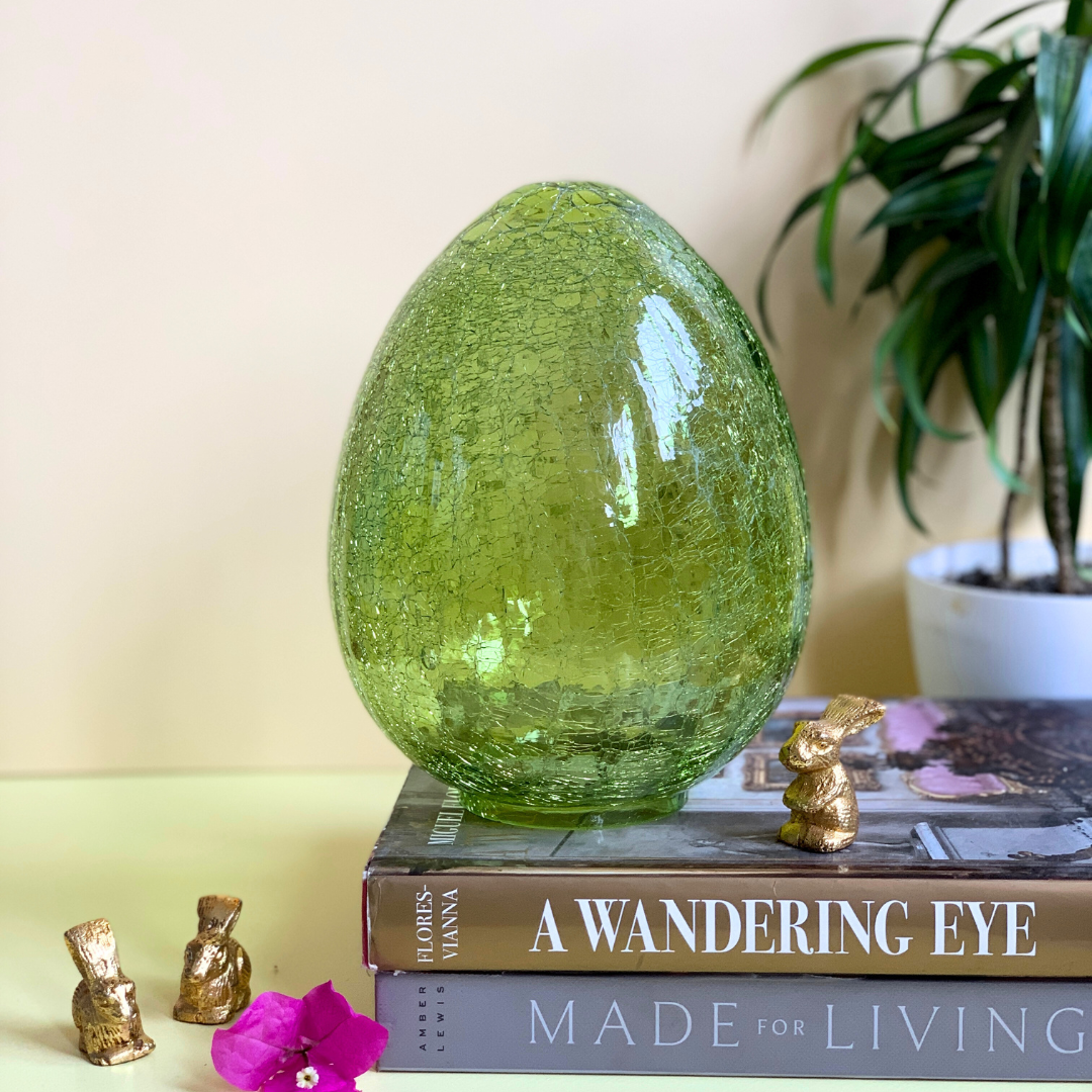 Glass egg in Green