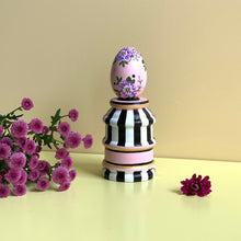 Load image into Gallery viewer, Sleek Striped Egg with the Stand
