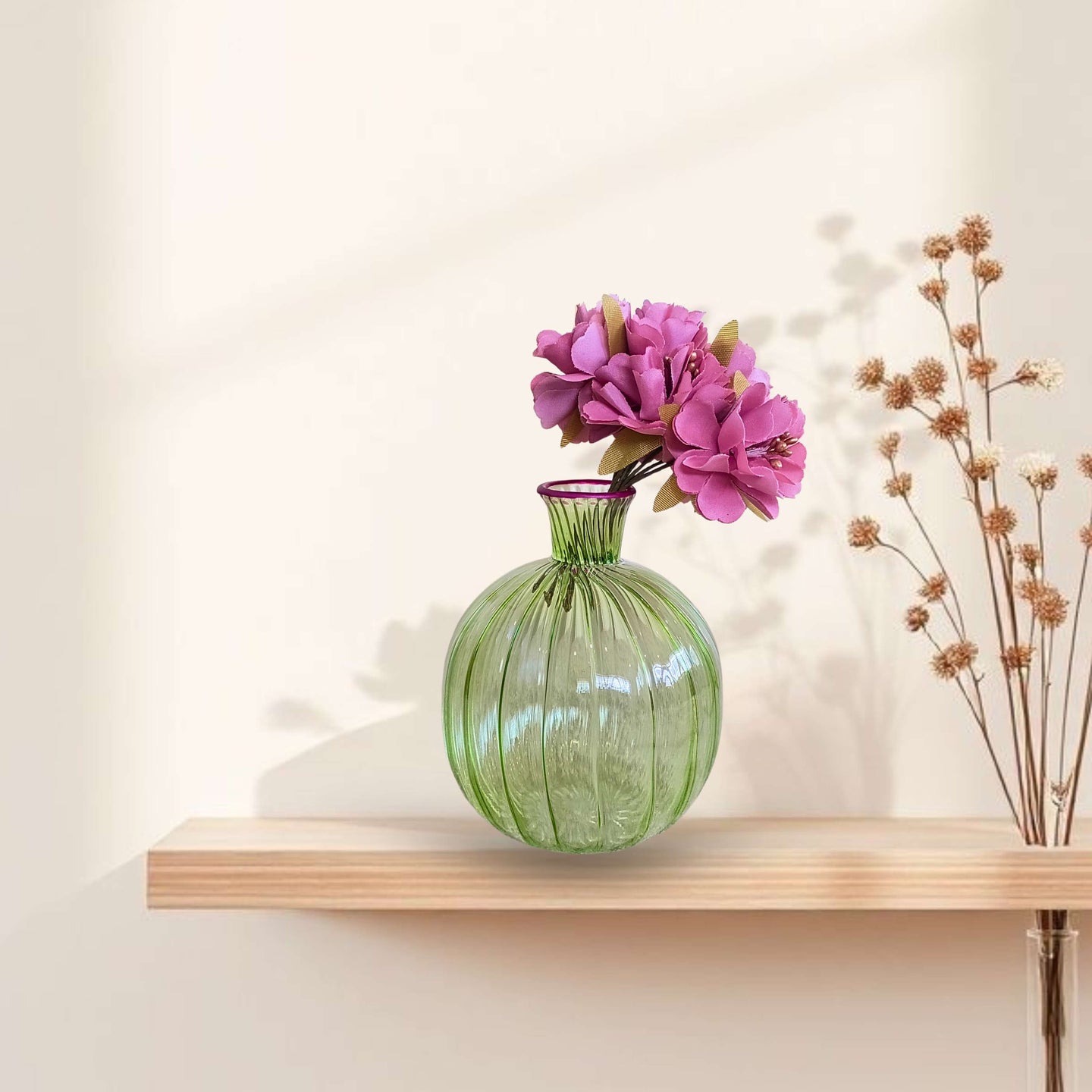 Greenie Beany Glass Flower vase