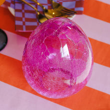 Load image into Gallery viewer, Glass egg in Pink
