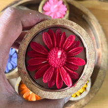 Load image into Gallery viewer, Hand-poured Soy Candles in Natural Wood - Jasmine
