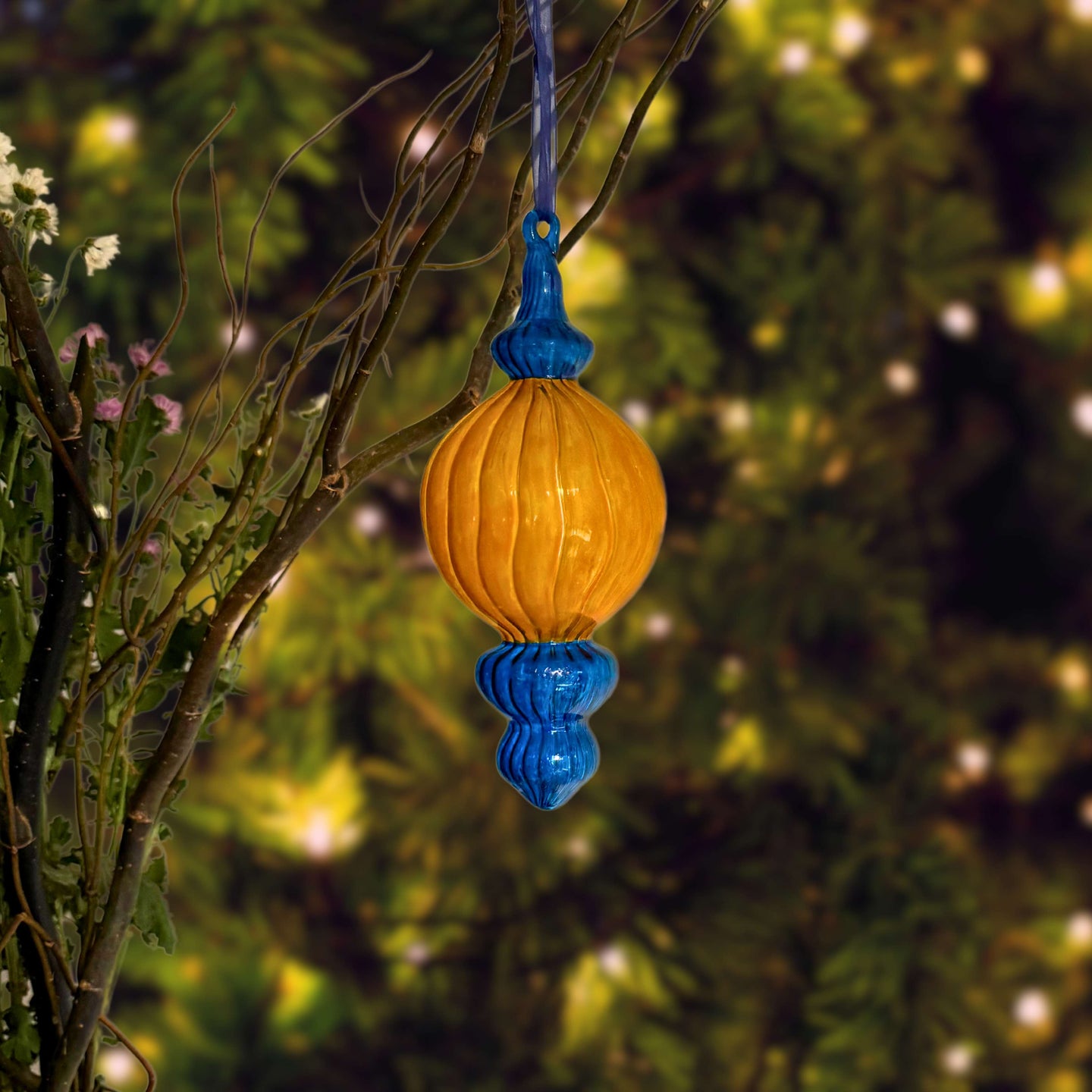 Golden Glow: Hand-Painted Glass Christmas Ornament