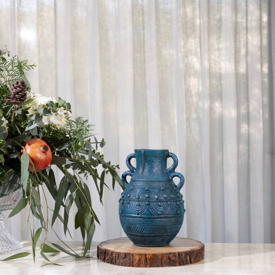 Kissa - Weathered Terracotta Vase