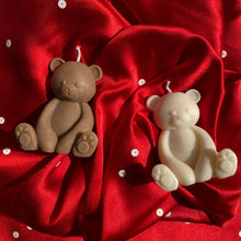 Load image into Gallery viewer, Teddy Candles in Soy wax  Set of 2
